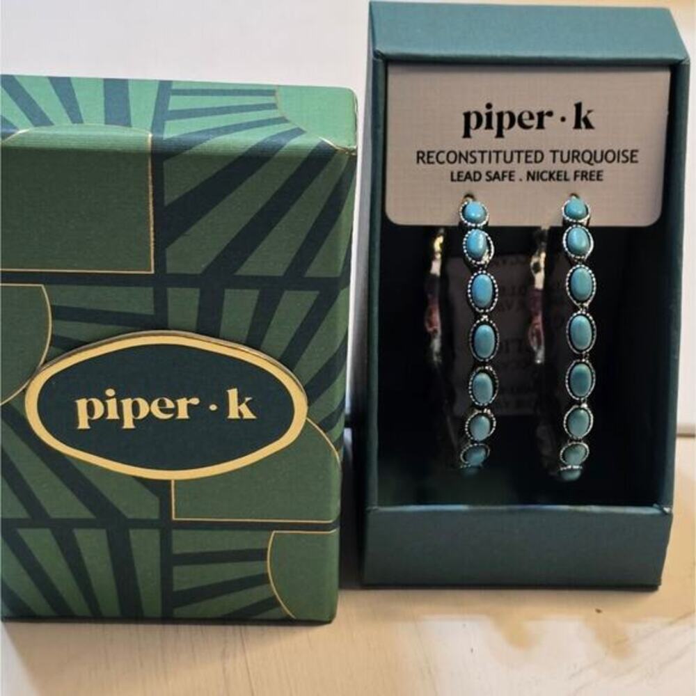 PIPER K Reconstituted Turquoise Large Silver Tone Hoop Earrings New